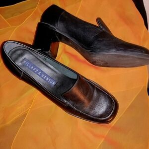 Hillard & Hanson Black Loafers